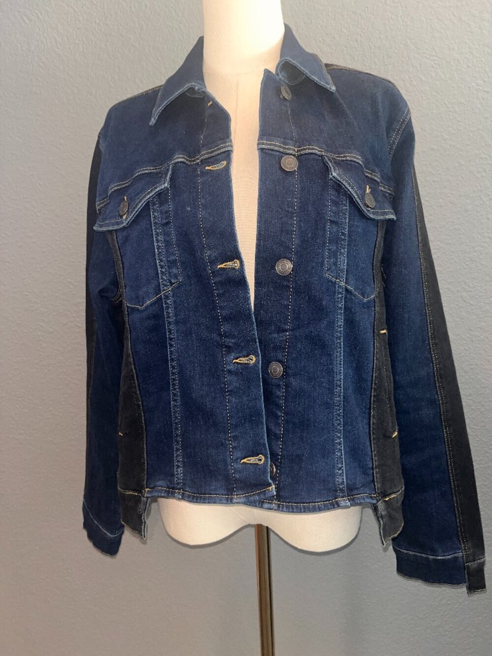RUTI WINNING COMBO BLACK & BLUE COLORBLOCK STRETCH DENIM JACKET NWOT SIZE 3/M-L